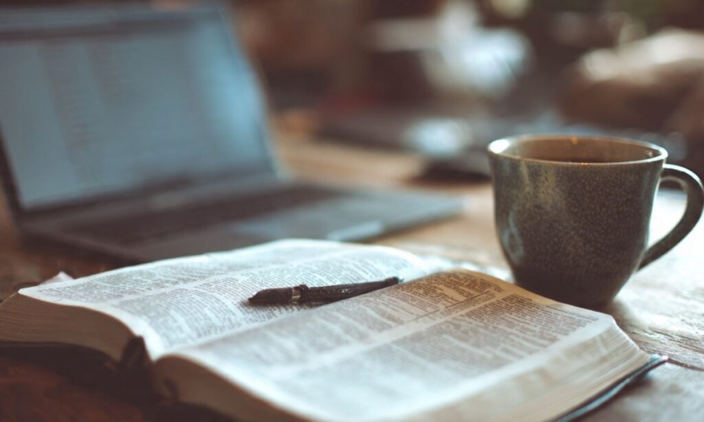 opening-prayer-for-online-class-with-scriptures